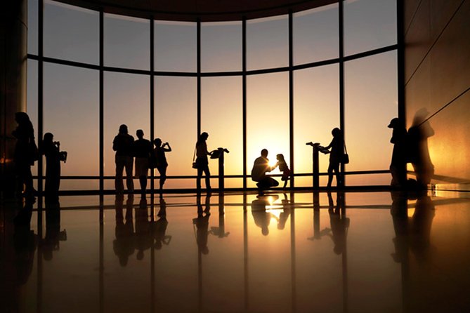 Burj Khalifa: At the Top Level 124 Sunrise with Morning Treats at The Café - The Café breakfast: useful, but very simple