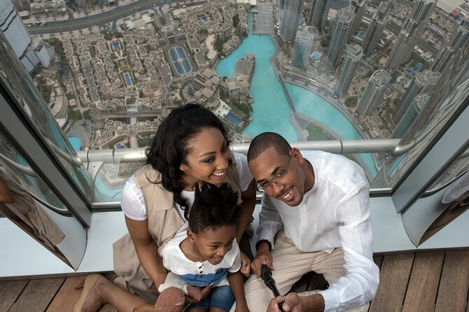 Burj Khalifa - At the Top Sky Ticket (Level 124, 125 & 148) - Level 125, Arabic design and virtual reality