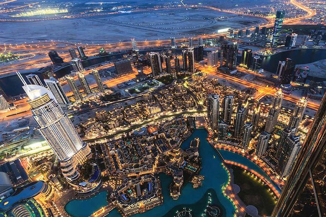 Burj Khalifa Tickets at the top (Level 124 and 125) - The superfast elevator ride to Level 124