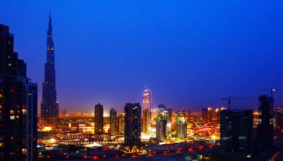 Burj Khalifa VIP Lunch – Michelin Dining & Porsche Transfer - The personal host can make or break the afternoon