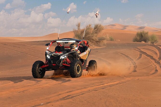 Can Am Buggy 60 mints Adventure at Red Desert - Sandboarding from the high red dunes
