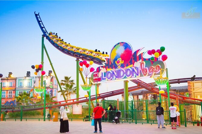 Combo: Dubai Frame & Global Village Tickets Only - The Dubai Frame: two views of one city
