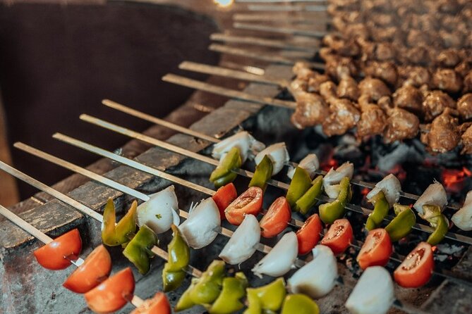 Combo:Private Desert Safari + dinner & ATV Self-drive/Quad Bike - Dinner with a reserved table and live barbecue
