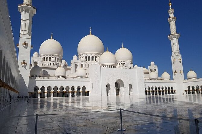 Combo Tour: Abu Dhabi Grand Mosque & Half-Day Dubai City Tour - Why combine Abu Dhabi and Dubai in one day?