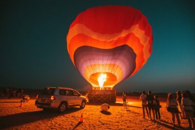Deluxe Hot Air Balloon Ride with Breakfast & Flight Falcon Show