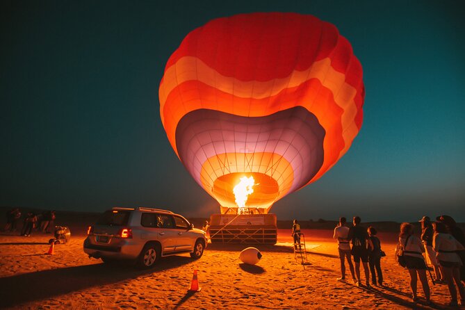 Deluxe Hot Air Balloon Ride with Breakfast & Flight Falcon Show - The 45-minute to one-hour balloon flight