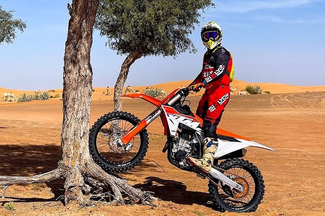 Desert Motorbike Tour in Dubai - Learning the bike before the dunes