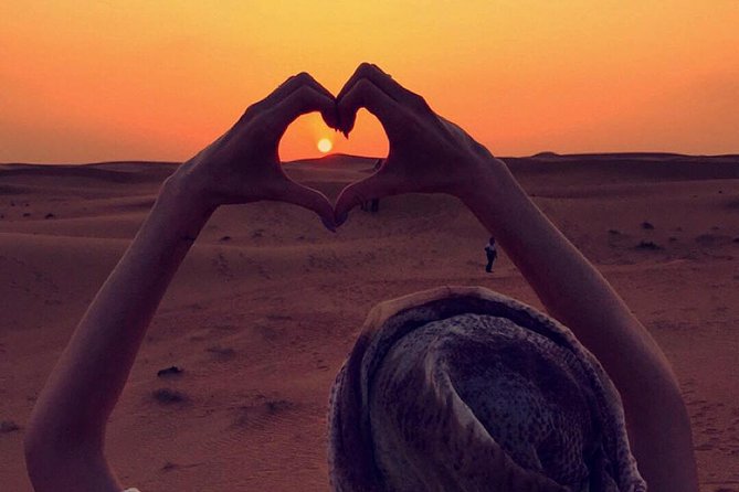 Desert Safari 4X4 Experience from Dubai - Pickup from Dubai or Sharjah: allow extra patience