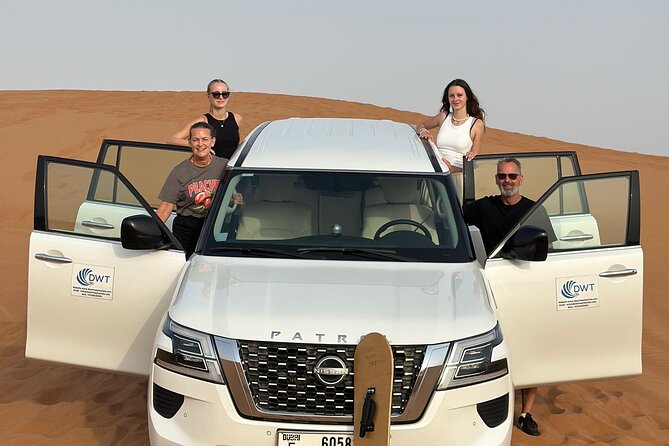 Desert Safari Adventure Dubai - Traditional clothing makes better photographs