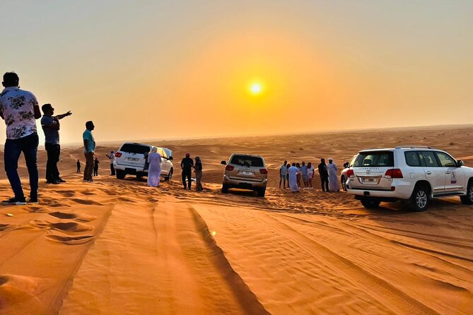 Desert safari adventure with BBQ dinner - Lahbab and the first desert views