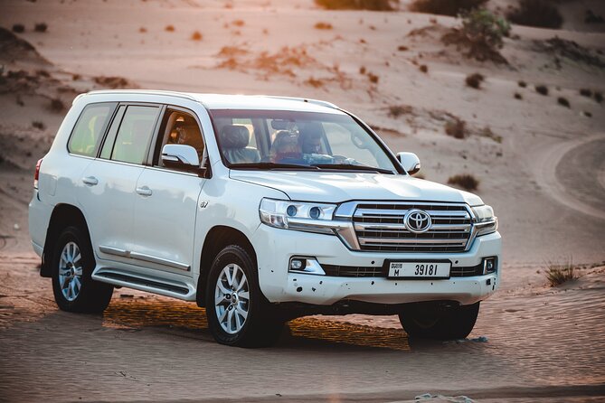 Desert Safari Dubai Enjoy The Adventure Of Evening In Red Sand - Dinner includes barbecue and vegetarian choices