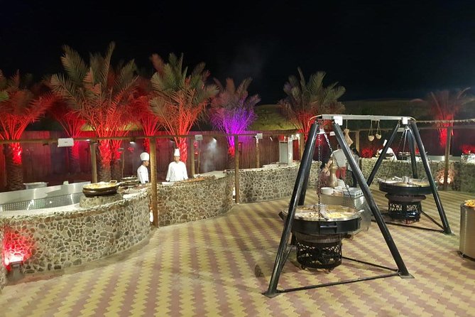 Desert Safari Dubai Luxury Tour - Arabic coffee, dates, and the camp setting