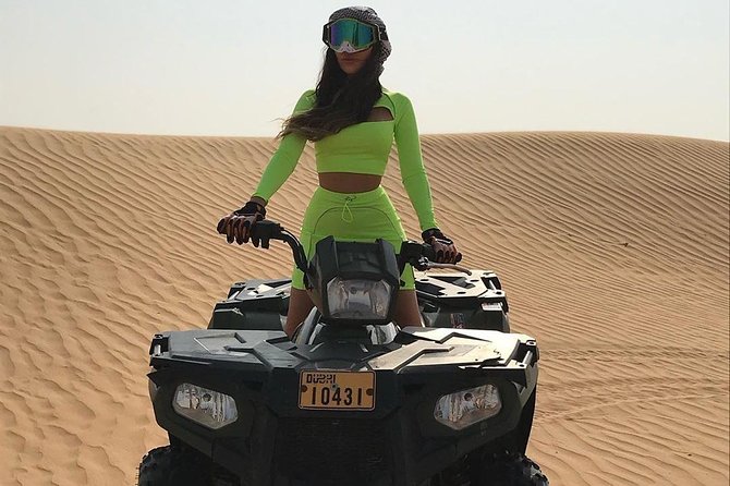 Desert Safari Dubai (PREMIUM VIP) - Sunset, henna, and traditional clothing at the camp