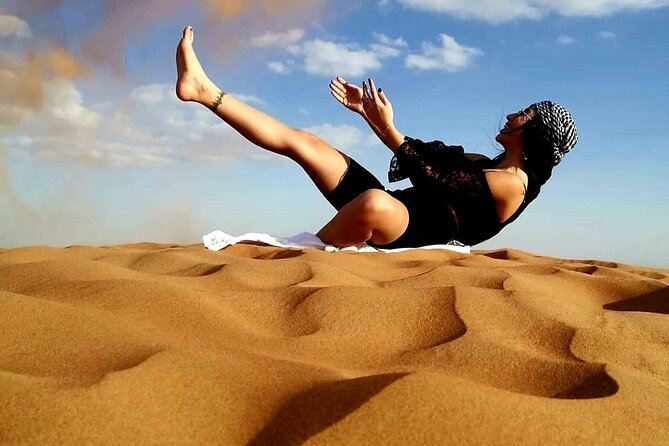 Desert Safari -Live Shows, BBQ Dinner, Dune Bashing and lot more. - Lahbab and the main dune-bashing ride
