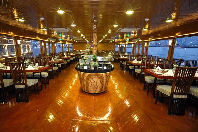 Dhow Cruise Dinner Marina - Arriving for the 9:00 p.m. departure