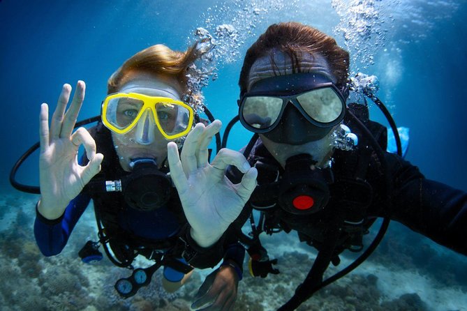 Discover Scuba Diving in Dubai - Shallow-water practice at Jumeirah Beach