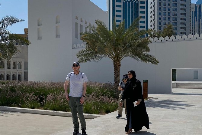 Downtown Walking tour with Emirati local - Why this downtown walk is worth your time