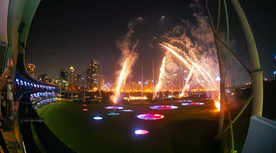 Dubai: 1hr Topgolf Game - The first hour: clubs, targets, and unlimited balls
