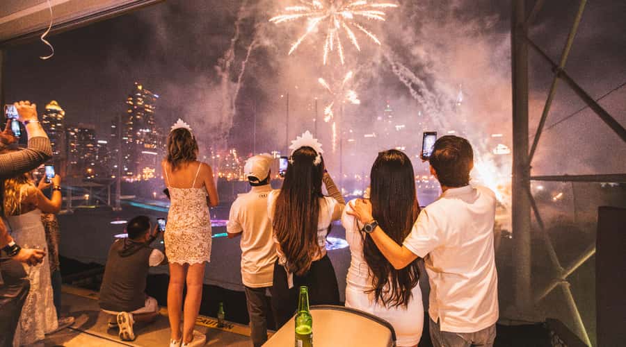 Dubai: 1hr Topgolf Game - Is the $43 group price good value?