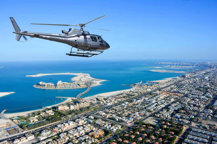 Dubai: 22-Minute Helicopter Flight - Burj Khalifa and the modern city