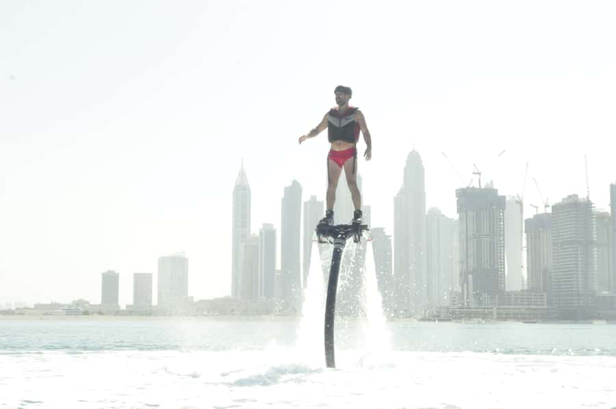 Dubai: 30-Min Flyboard Beginner Session at The Palm Jumeirah - What the Dubai flyboard experience is really like