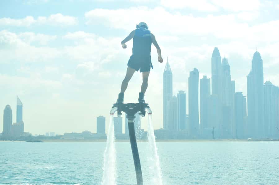 Dubai: 30-Min Flyboard Beginner Session at The Palm Jumeirah - Getting airborne beside The Palm