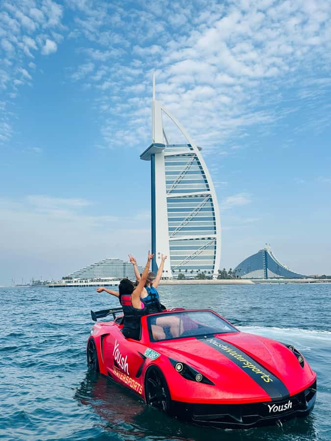 Dubai: 30-Minute Jet Car Tour of Burj Al Arab with Ice Cream - From sightseeing to speed near the Palm