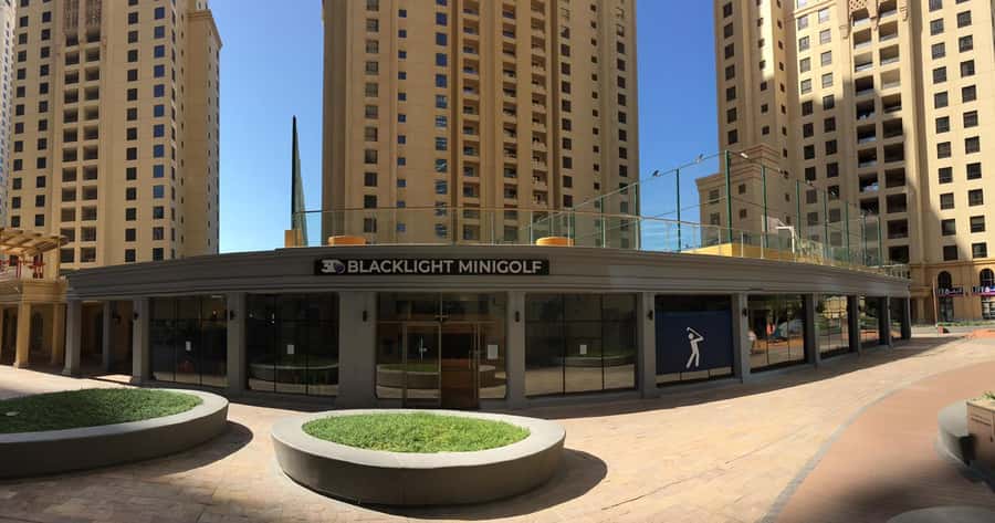Dubai: 3D Glow-in-the-Dark Blacklight Mini Golf Experience - Why the artwork matters more than the golf