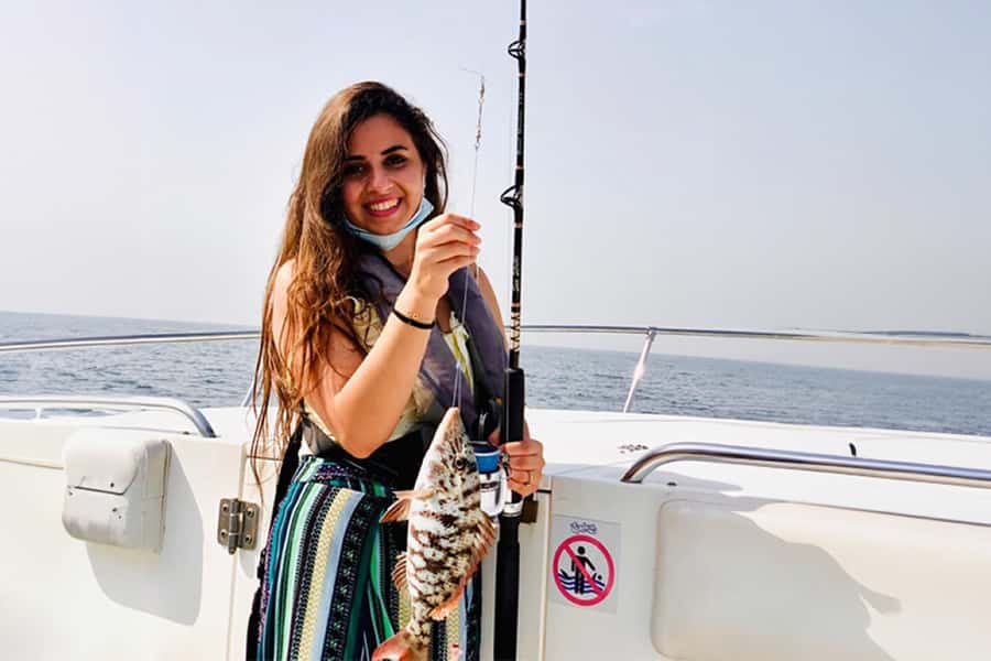 Dubai: 4-Hour Deep Sea Fishing, Trolling, Casting - What the $389 group price really gives you
