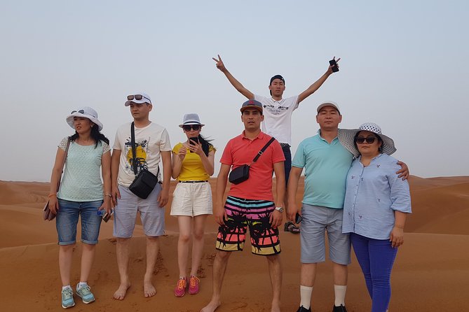 Dubai 4x4 Desert Safari, Quad Bike, Camel Ride & BBQ Dinner - Shared safari or private 4WD upgrade?