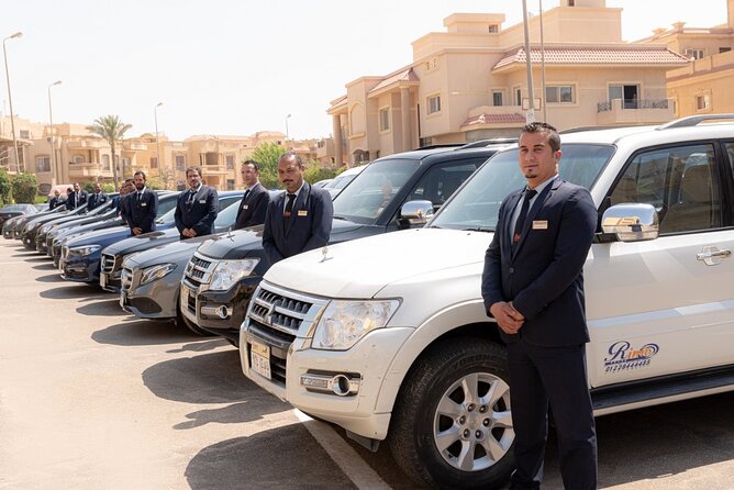 Dubai Airport Private Departure and Arrival Airport Transfer - Arriving at Dubai Airport and finding your representative