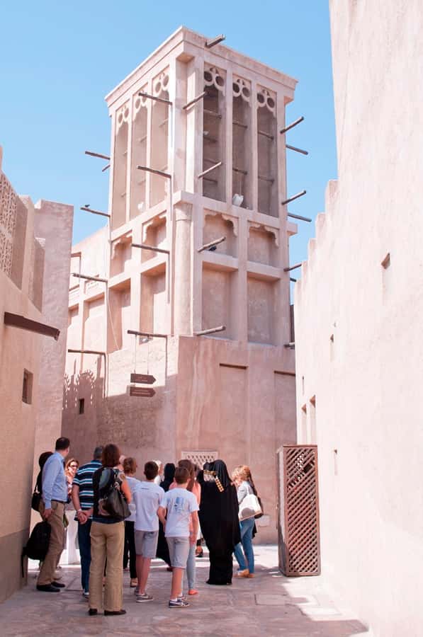 Dubai: Al Fahidi Historical District Heritage Tour - Entering the Ruler’s Court Mosque
