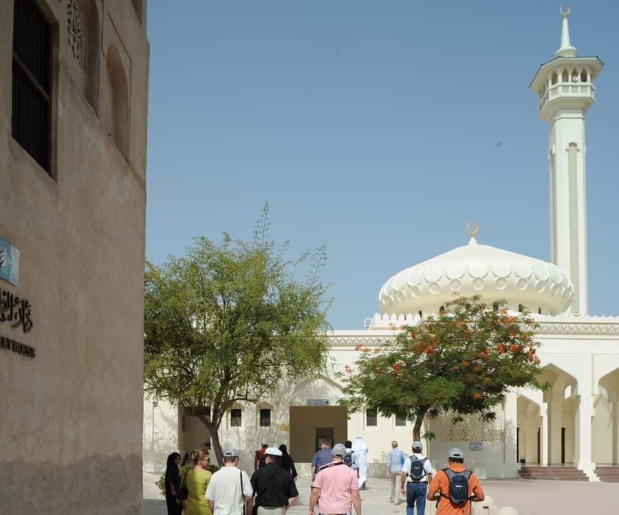 Dubai: Al Fahidi Historical District Heritage Tour - Arabic coffee, dates, and the best questions to ask