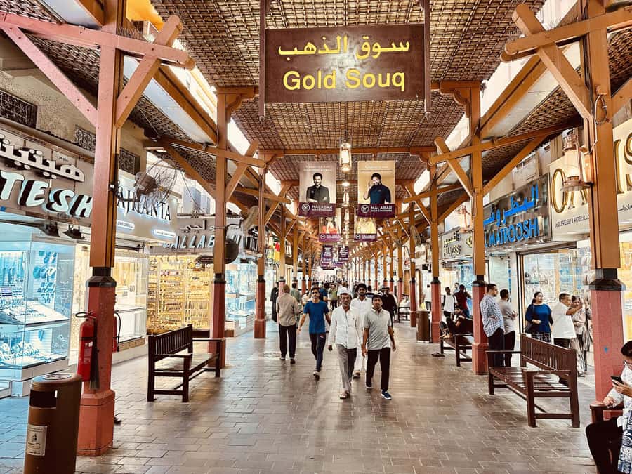 Dubai: Authentic Old Town, Souks, Tastings & Abra Boat Tour - Coffee, saffron tea, dates, and local sweets