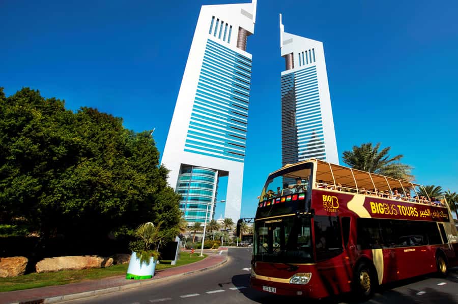 Dubai: Big Bus Hop-On Hop-Off Tour & Optional Dhow Cruise - Timing, heat, traffic, and practical planning