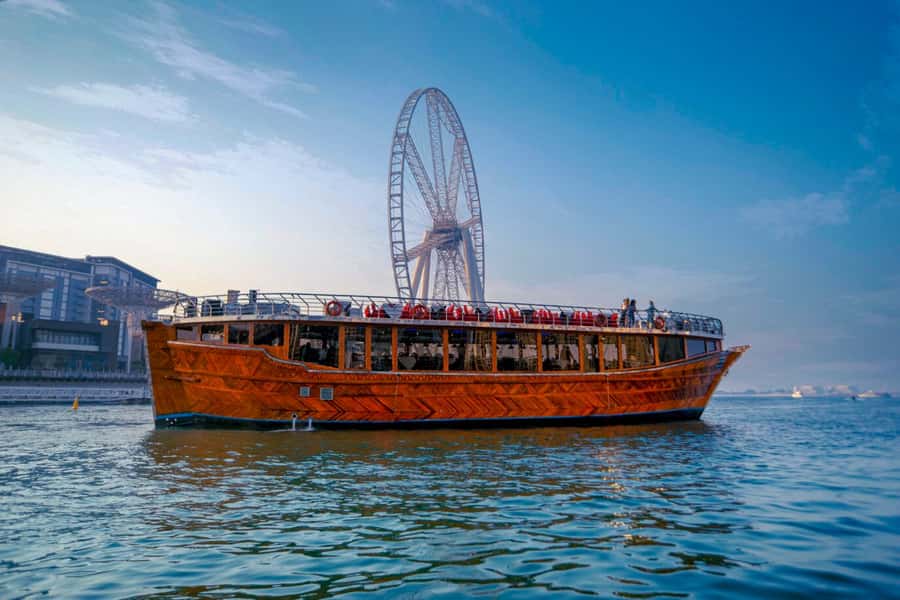 Dubai: Big Bus Panoramic Night Tour & Optional Dinner Cruise - Why the Open Top Helps, and Where It Falls Short
