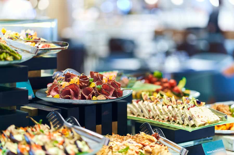Dubai: Buffet Dinner at Saffron in Atlantis the Palm - Key points to know before dinner