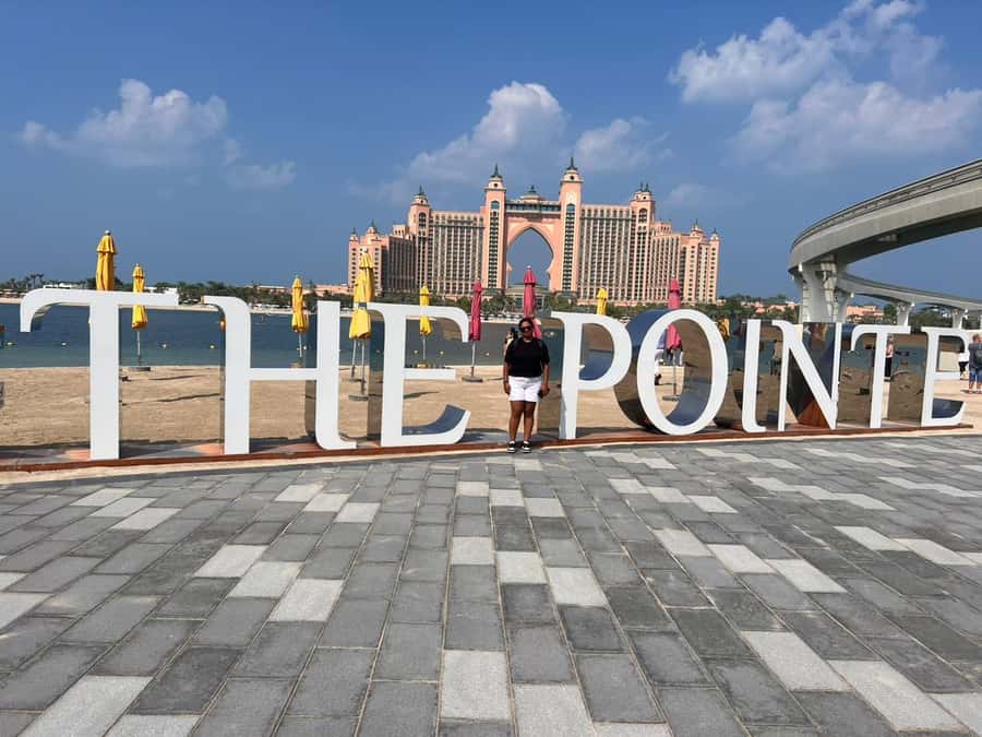 Dubai: Burj Al Arab, Future Museum, Dubai Frame Tour - Museum of the Future: a fast look at Dubai’s ambitions