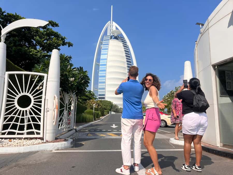 Dubai: Burj Al Arab, Future Museum, Dubai Frame Tour - The driver service makes or breaks the day