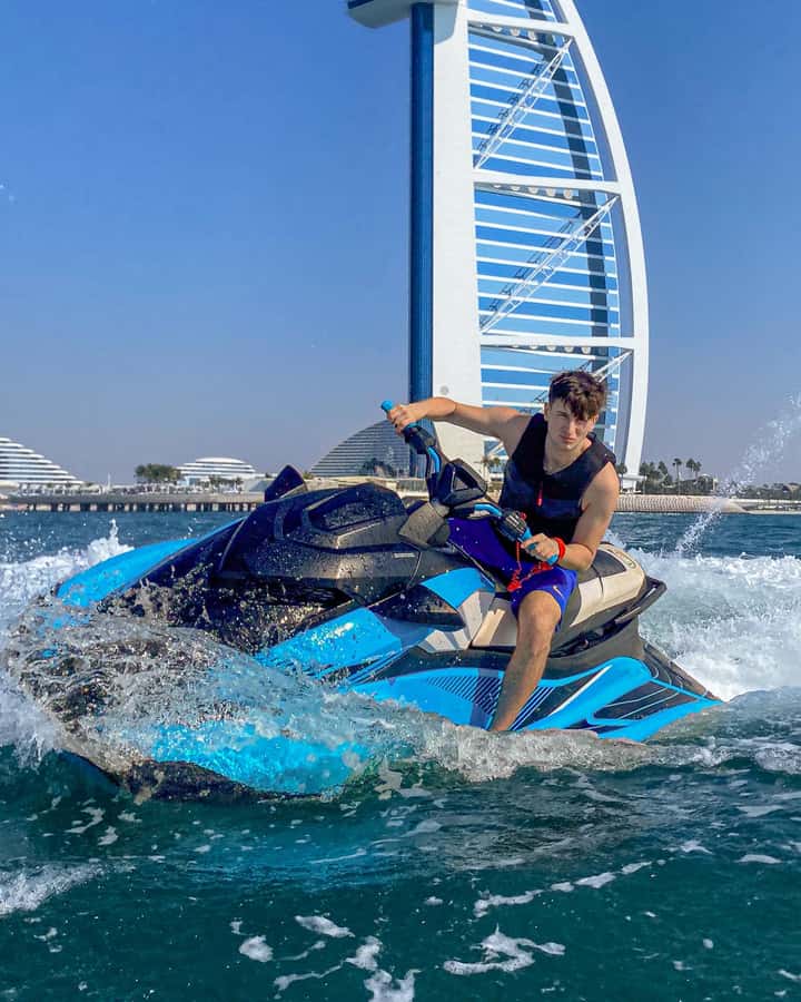 Dubai: Burj Al Arab Jetski Tour - Racing toward the Burj Al Arab