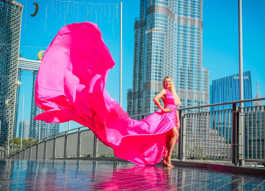 Dubai: Burj Khalifa Flying Dress Videography Shoot - Burj Khalifa: the essential Dubai frame