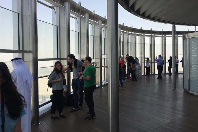 Dubai Burj Khalifa Level 124 and 125 Entrance Tickets - The queue issue you should take seriously