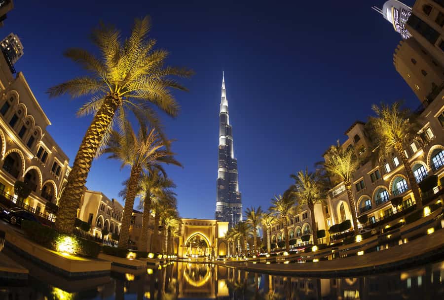 Dubai: Burj Khalifa VIP Sunset Tour with Porsche Transfer - Arriving through the VIP entrance
