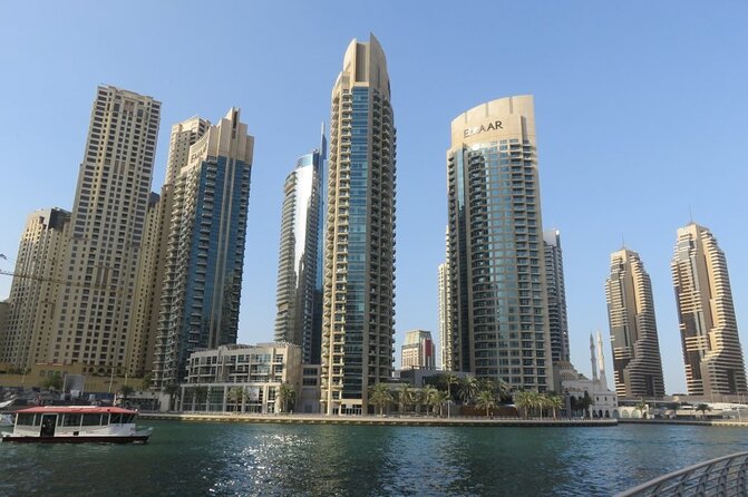 Dubai City Half Day Tour including Hotel Transfers - The guides are a major part of the value