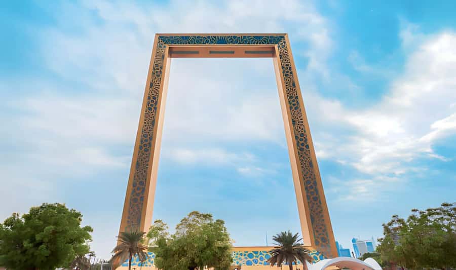 Dubai: City Highlights Tour with Blue Mosque & Street Food - Downtown Dubai: Burj Khalifa and the Museum of the Future