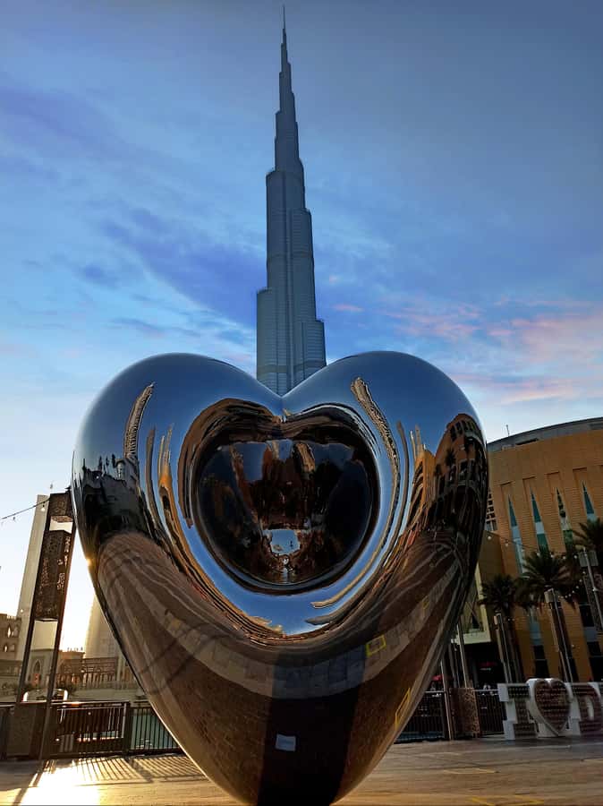 Dubai: City Highlights Tour with Blue Mosque & Street Food - Dubai Frame and the final city view