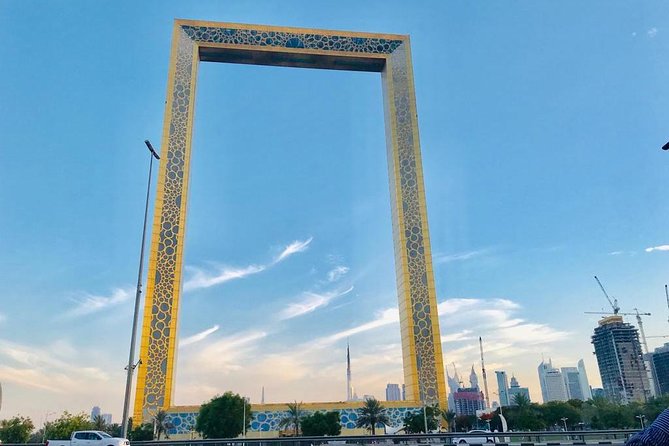 Dubai City tour - An amazing journey of Dubai - Jumeirah Mosque and the Burj Al Arab