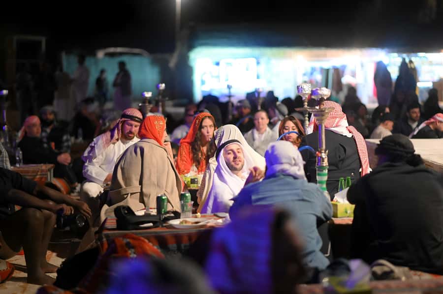 Dubai City Tour and Desert Safari Full-Day Combo - The drive to Lahbab and the red dunes