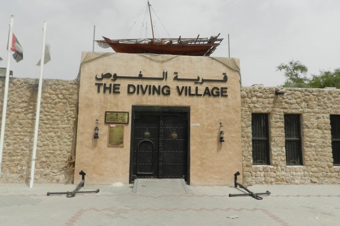 Dubai City Tour: Old & New Dubai Abra Ride, Palm Island, Souks - Why this tour works as a first morning in Dubai