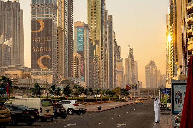 Dubai City Tour with Hotel Transfers - The Dubai Gold Souk: two hours to browse Deira